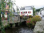 Pont-Aven, brug en toilethuisje