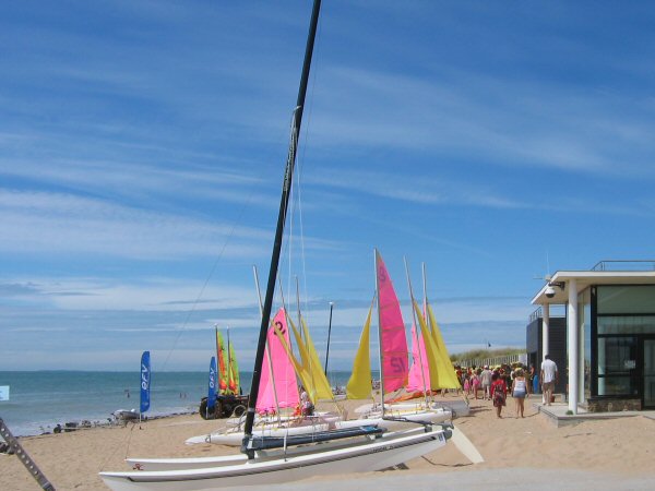 Boten op het strand