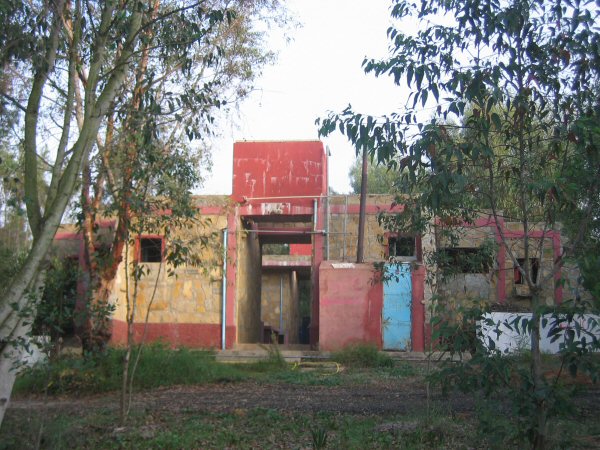 Het toiletgebouw