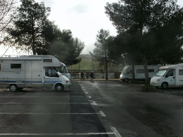 De motorhomeparking van Cceres