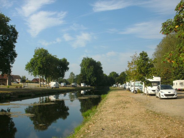 Motorhomes langs het kanaal