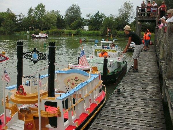 De aanlegsteiger voor de bootjes