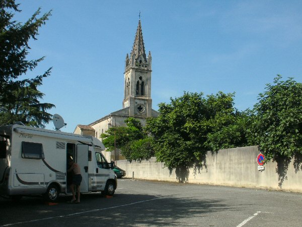 De parkeerplaats voor motorhomes