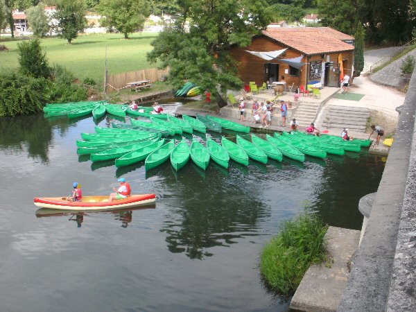 Spelevaren op de Dronne