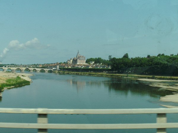 Zicht op Gien en de Loire